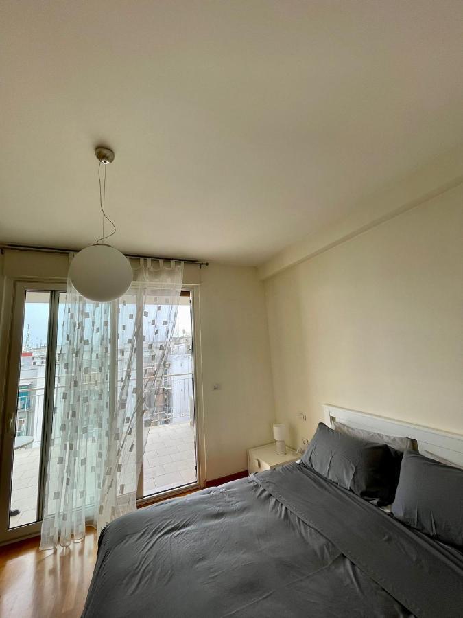 Terrace Apartment Бари Экстерьер фото
