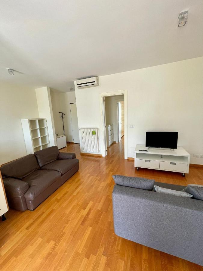 Terrace Apartment Бари Экстерьер фото